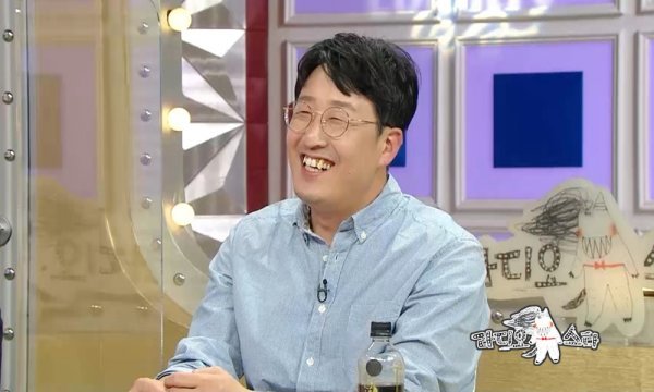 드라마나 영화 속 노안 설정은 대부분 알못 설정임 | 인스티즈
