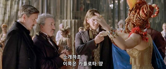 [오페라의유령] 팬텀과 라울을 휘두르는 크리스틴은 왜 희대의 양다리년이 되었을까? | 인스티즈