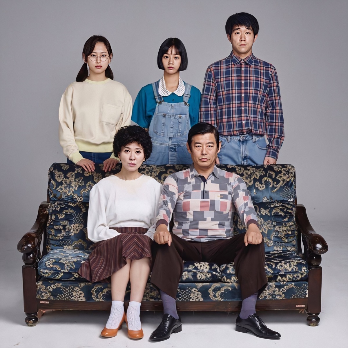 드라마나 영화 속 노안 설정은 대부분 알못 설정임 | 인스티즈
