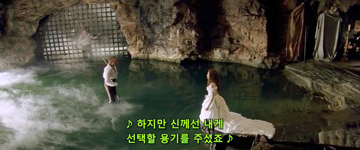 [오페라의유령] 팬텀과 라울을 휘두르는 크리스틴은 왜 희대의 양다리년이 되었을까? | 인스티즈