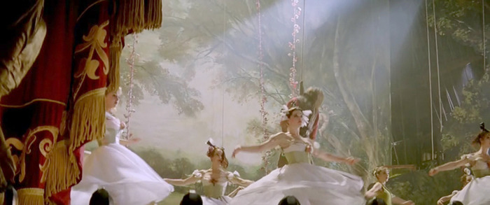 [오페라의유령] 팬텀과 라울을 휘두르는 크리스틴은 왜 희대의 양다리년이 되었을까? | 인스티즈