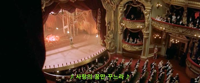 [오페라의유령] 팬텀과 라울을 휘두르는 크리스틴은 왜 희대의 양다리년이 되었을까? | 인스티즈