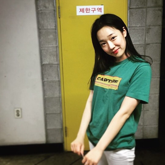 요즘 인기 많아지는 여자 눈...무쌍 최고 | 인스티즈