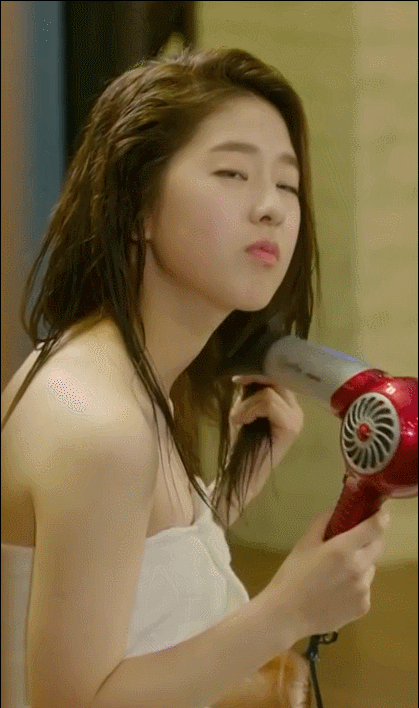 샤워하고 나온 박혜수.gif | 인스티즈