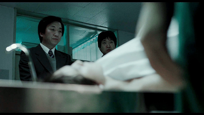 "내 새끼 와 못 가고있노...” 빡침과 분노를 일으키는 영화 속에서 울컥하게 만들었던 장면들 | 인스티즈