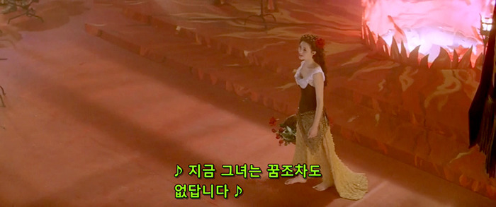 [오페라의유령] 팬텀과 라울을 휘두르는 크리스틴은 왜 희대의 양다리년이 되었을까? | 인스티즈