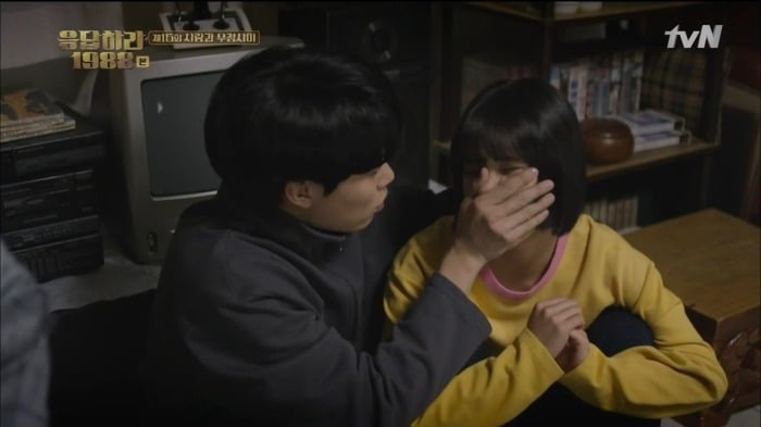 내릴수록 멘붕오는 남녀 연예인 손크기 비교짤.jpg | 인스티즈
