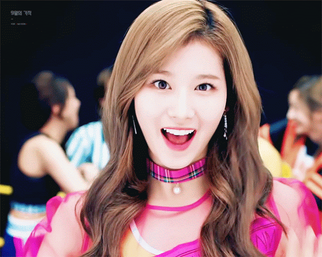 트와이스 사나 ㅎㅎ | 인스티즈