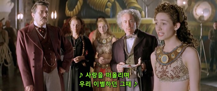 [오페라의유령] 팬텀과 라울을 휘두르는 크리스틴은 왜 희대의 양다리년이 되었을까? | 인스티즈