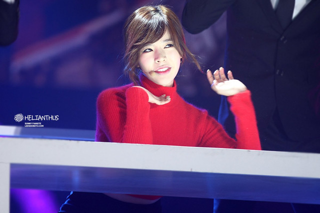 레전드 무대인 써니 피어나.jpgif | 인스티즈