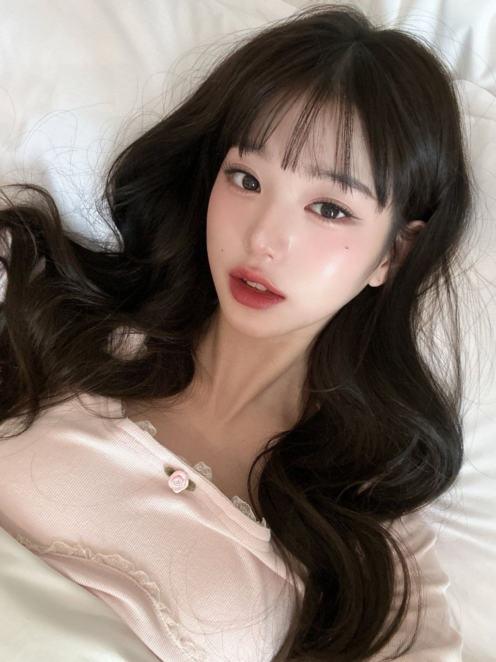 팬들 난리났다는 아이브 장원영 침대 셀카 | 인스티즈