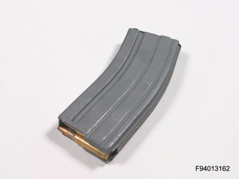 GOP에서 근무하면 무릎관절 다 나가는 이유 | 인스티즈