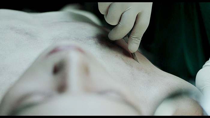 "내 새끼 와 못 가고있노...” 빡침과 분노를 일으키는 영화 속에서 울컥하게 만들었던 장면들 | 인스티즈