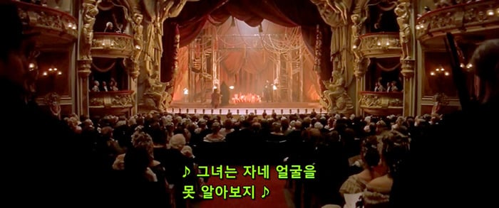 [오페라의유령] 팬텀과 라울을 휘두르는 크리스틴은 왜 희대의 양다리년이 되었을까? | 인스티즈