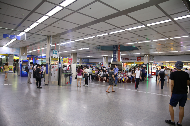 지하상가라면 출구가 최소 30개는 되어야지? _ 인천의 부평지하상가 | 인스티즈