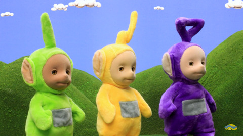 나비 쫓는 텔레토비.jpg (텔레토비 무서워하는 사람 주의) | 인스티즈