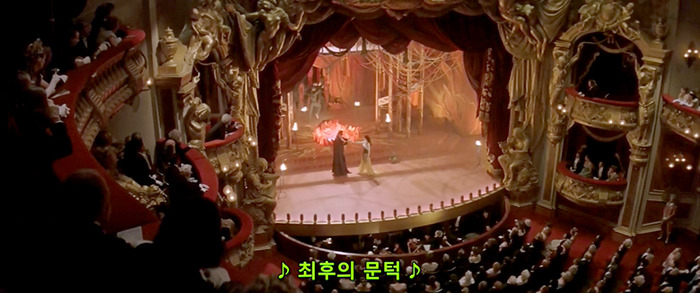 [오페라의유령] 팬텀과 라울을 휘두르는 크리스틴은 왜 희대의 양다리년이 되었을까? | 인스티즈