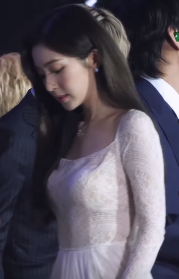 주말에는 아이린.jpgif | 인스티즈