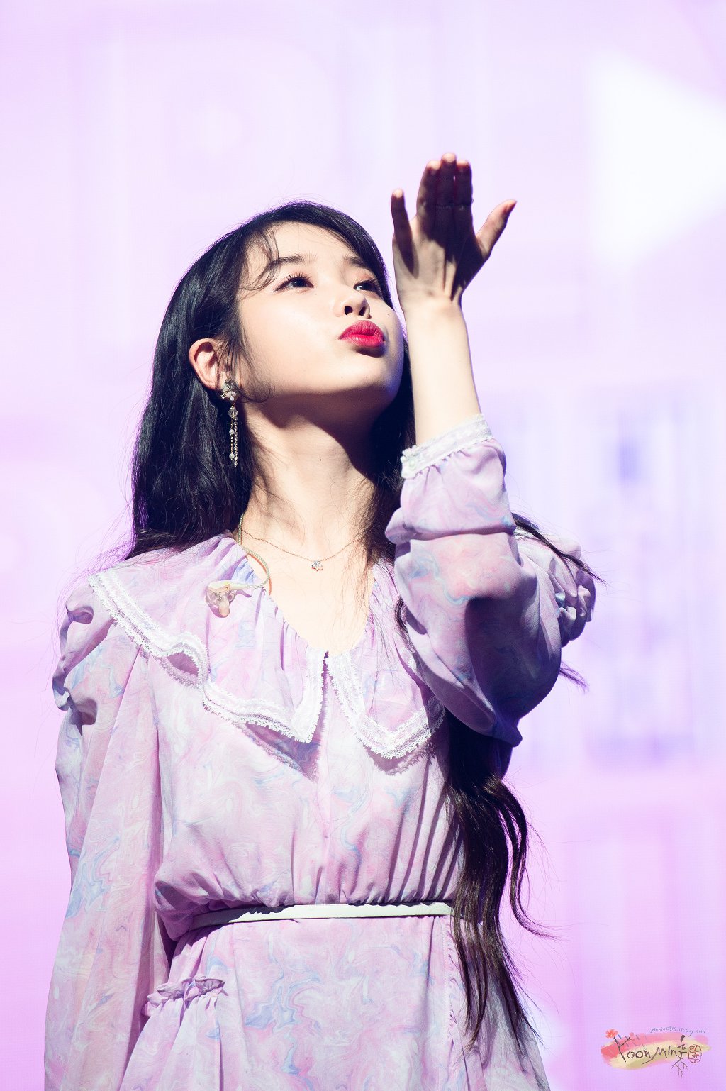 장만월사장 말고 이지은.jpg | 인스티즈