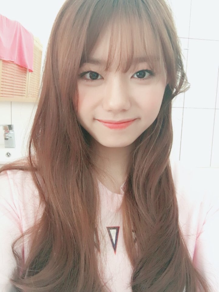 아이오아이 IOI 귀요미 김소혜 | 인스티즈