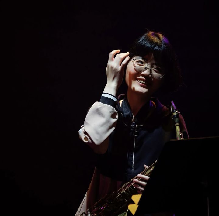 재즈 색소폰 연주자 이수정, 하늘의 별이 되다 | 인스티즈