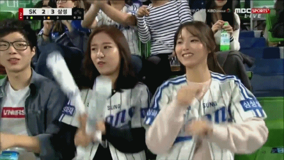 대구구장 맥주녀 | 인스티즈