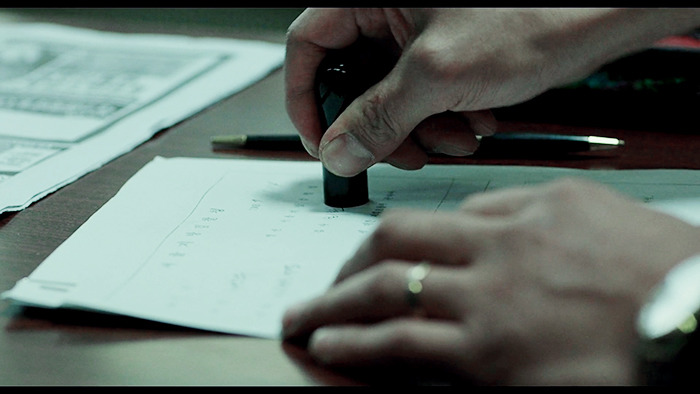 "내 새끼 와 못 가고있노...” 빡침과 분노를 일으키는 영화 속에서 울컥하게 만들었던 장면들 | 인스티즈