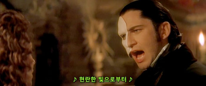 [오페라의유령] 팬텀과 라울을 휘두르는 크리스틴은 왜 희대의 양다리년이 되었을까? | 인스티즈