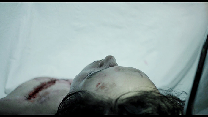 "내 새끼 와 못 가고있노...” 빡침과 분노를 일으키는 영화 속에서 울컥하게 만들었던 장면들 | 인스티즈