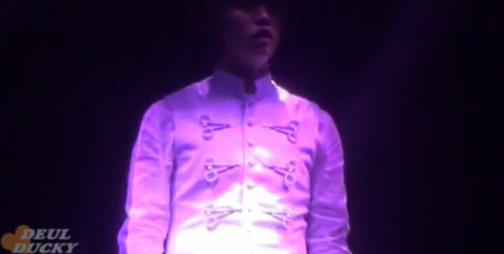 남녀 연예인 코디 극과 극이라는 소리듣는 스타일리스트 | 인스티즈