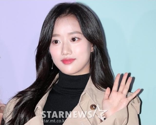 사람들이 은근히 헷갈린다는 이나은-문가영.jpg | 인스티즈