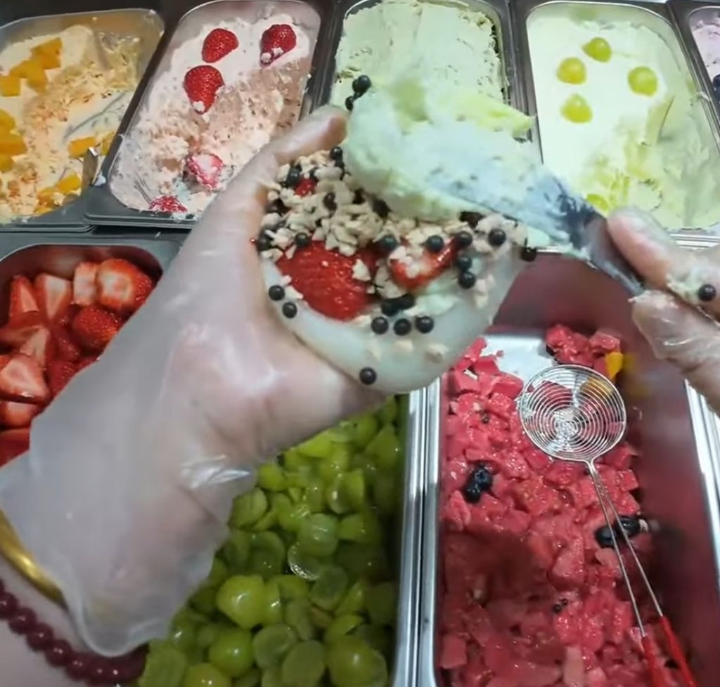 맛이 너무 궁금한 중국 대왕 과일 찹쌀떡 | 인스티즈