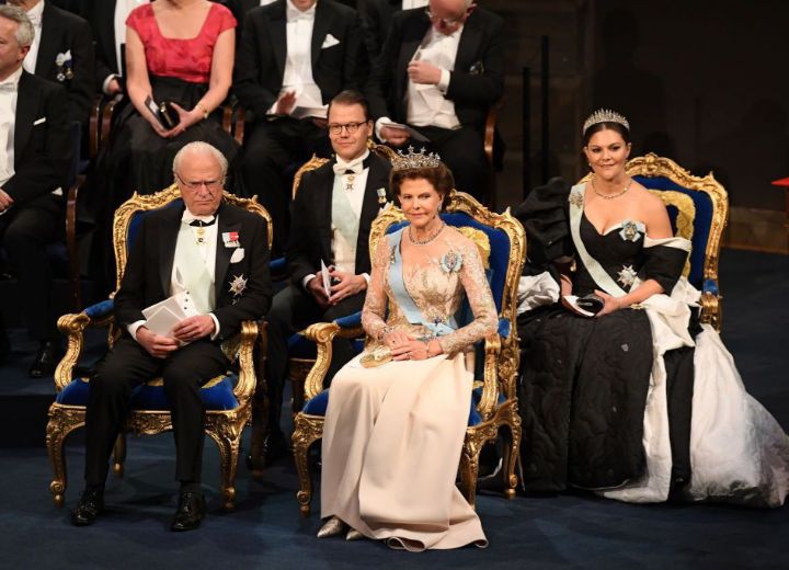 아들편애 국왕 망하는꼴 보는 재미로 읽는 스웨덴왕실 이야기 | 인스티즈