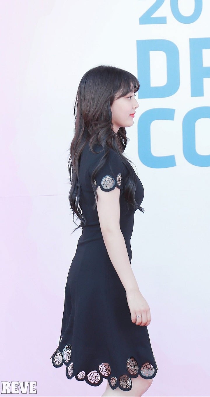 트와이스 지효 레전드 의상.jpg | 인스티즈
