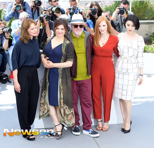 판빙빙이 얼마나 화려하게 생겼는지 실감나게 해주는 사진들(feat.서양인).jpg | 인스티즈