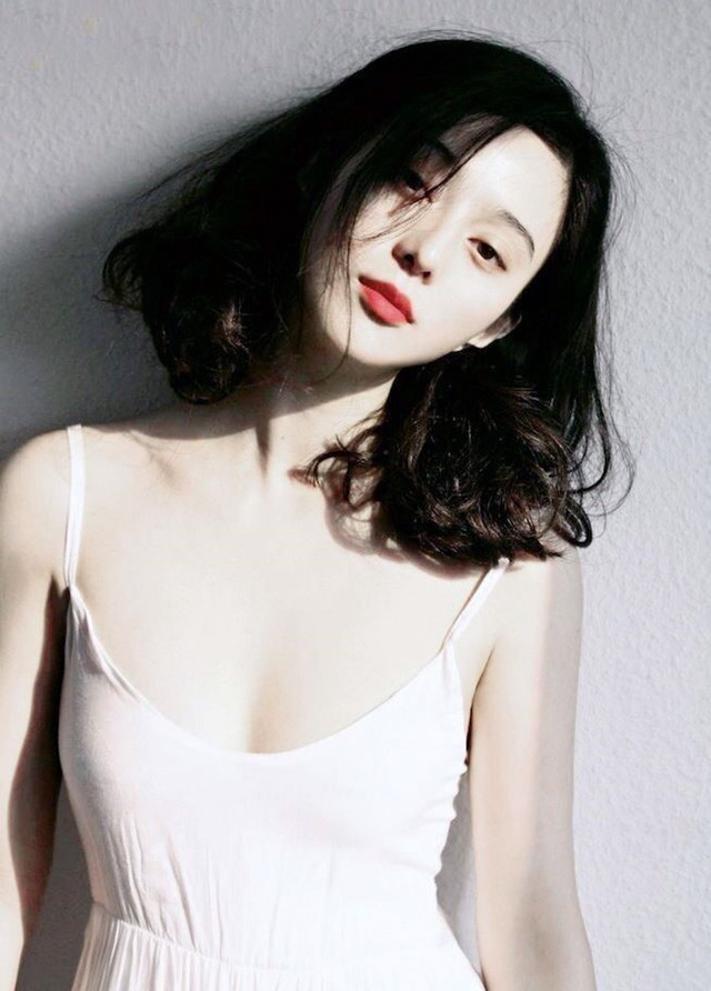 판빙빙이 얼마나 화려하게 생겼는지 실감나게 해주는 사진들(feat.서양인).jpg | 인스티즈