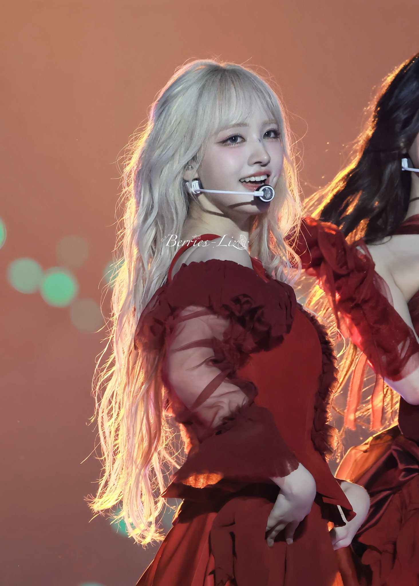 아이브 리즈 중학생 때 기럭지...gif | 인스티즈