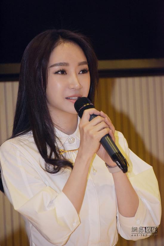 청나라 황족의 후예 애신각라 계성 (愛新覺羅 啓星) | 인스티즈