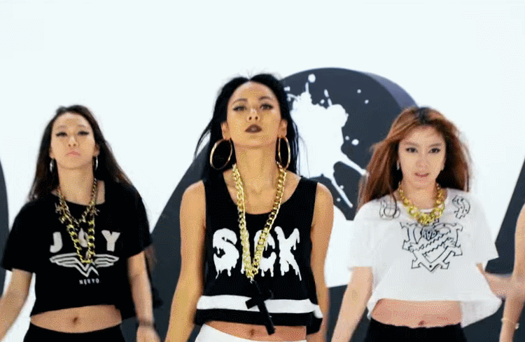 현재 관계자들도 놀랐다는 역대급이된 7월가요계 컴백상황.jpg | 인스티즈