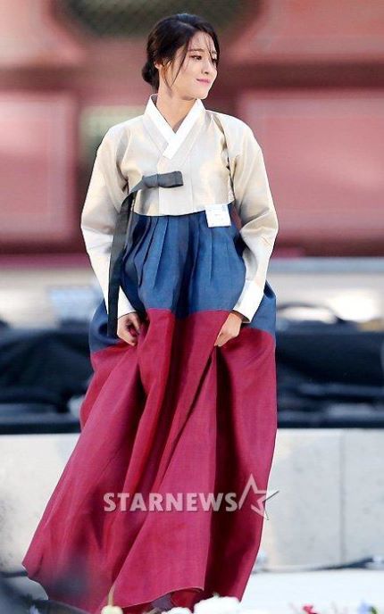 청순섹시한 여자아이돌.gif | 인스티즈