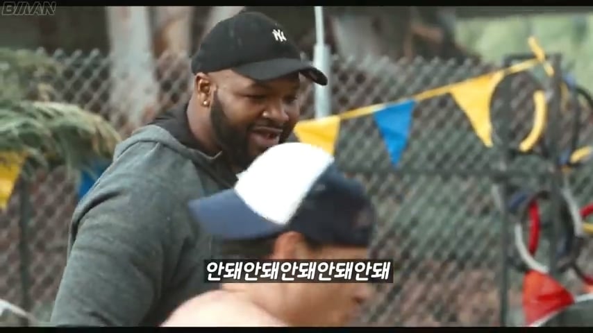 스케일이 남다른 정신나간 넷플릭스 몰래카메라 | 인스티즈