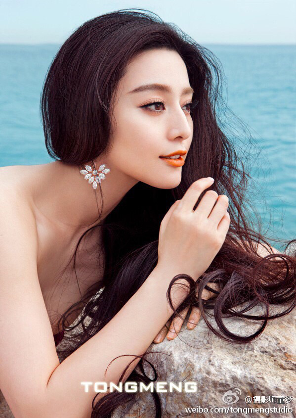 판빙빙이 얼마나 화려하게 생겼는지 실감나게 해주는 사진들(feat.서양인).jpg | 인스티즈