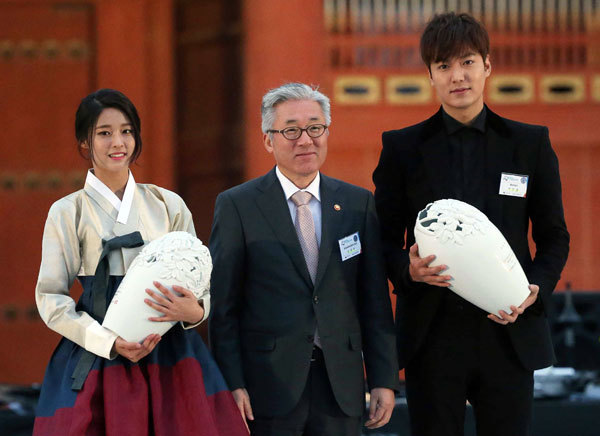 청순섹시한 여자아이돌.gif | 인스티즈