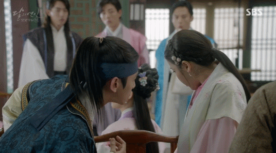 극 초반과 후반의 분위기가 아예 다르다는 드라마 달의 연인 보보경심 : 려 (데이터주의) | 인스티즈