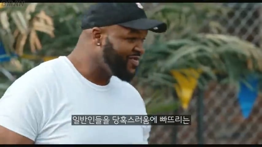 스케일이 남다른 정신나간 넷플릭스 몰래카메라 | 인스티즈