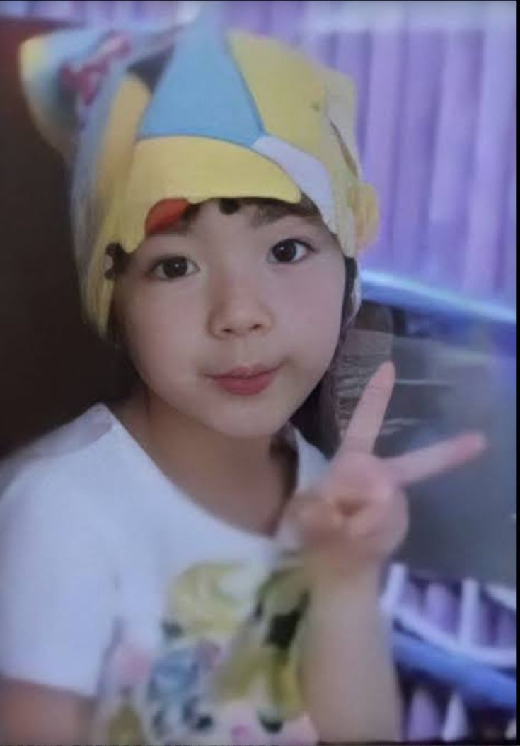 유나인지 리아인지 헷갈린다는 사진 | 인스티즈