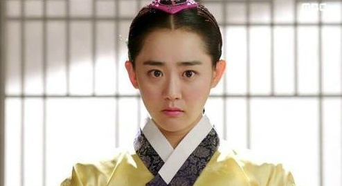 다시 보고 싶은 캐미 유아인 X 문근영이 또 세자와 세자빈으로 나오는 판타지 가상 사극 시나리오.txt | 인스티즈