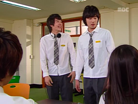 [거침없이하이킥] 짜리 강유미VS목돌이 나혜미.jpg | 인스티즈