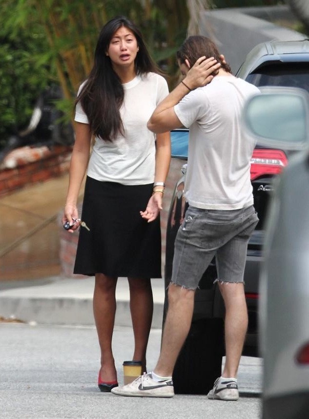 베드신을 실제로 찍는 감독 영화에 출연한 배우와 말리는 여친 | 인스티즈