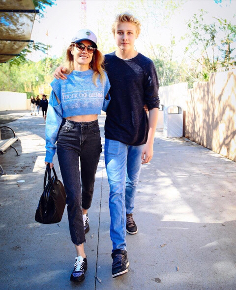 다섯아이의 엄마이자 루이비통 회장 장남의 부인인 모델 나탈리아 보디아노바.jpg | 인스티즈